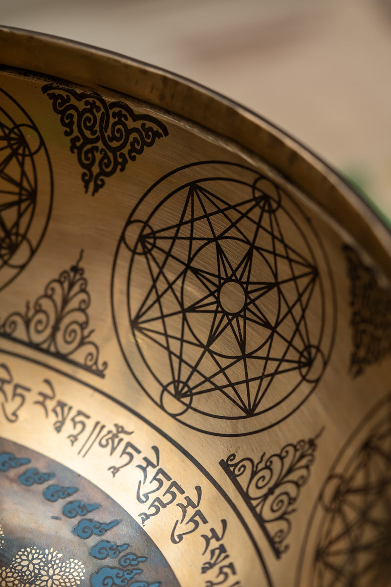 White Tara Singing Bowl for Meditation and Healing