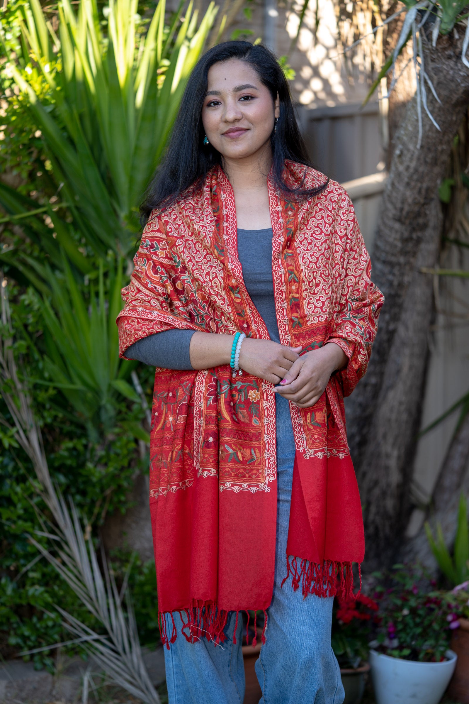 Genuine Pashmina Shawl for women.