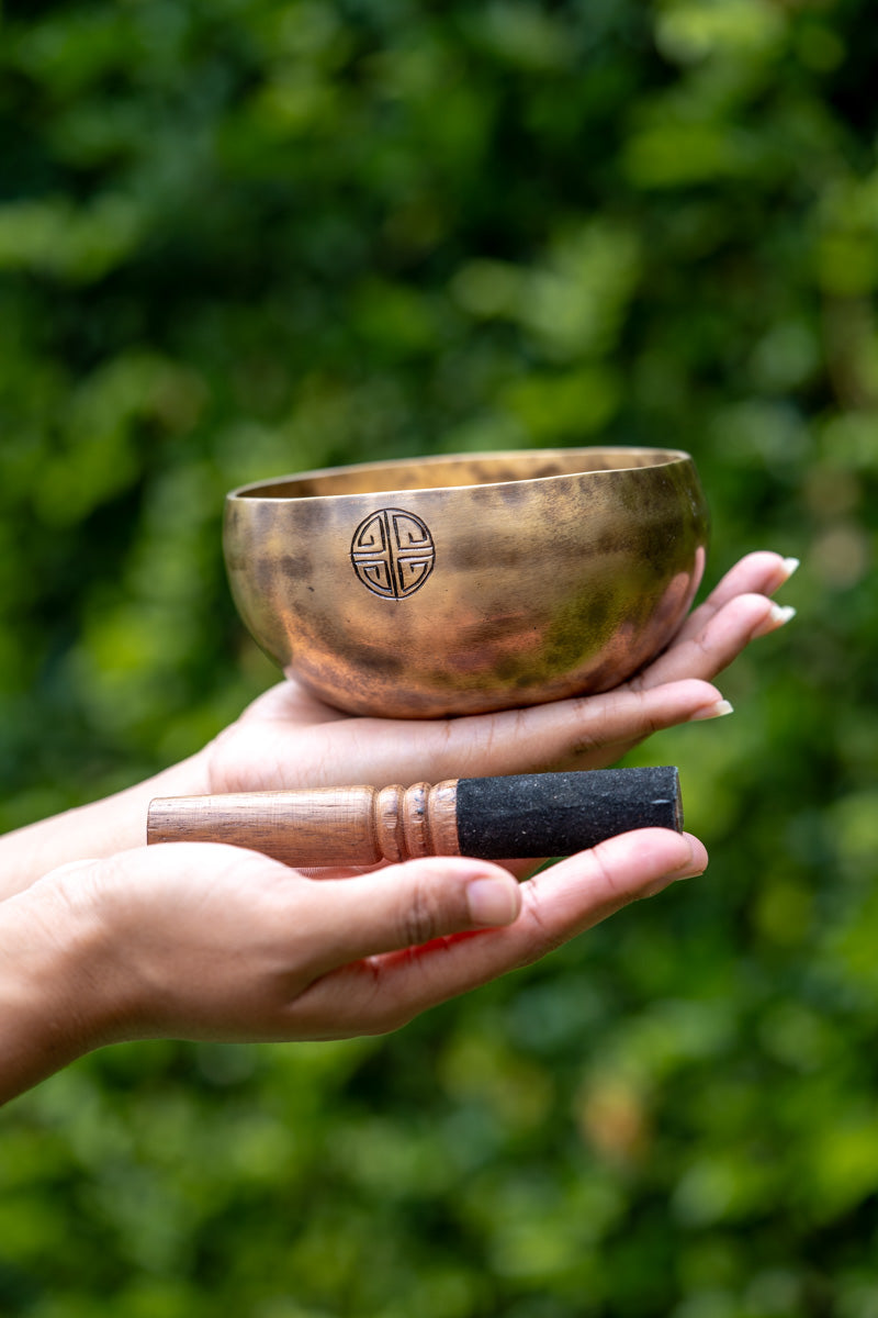 Full Moon Singing Bowl