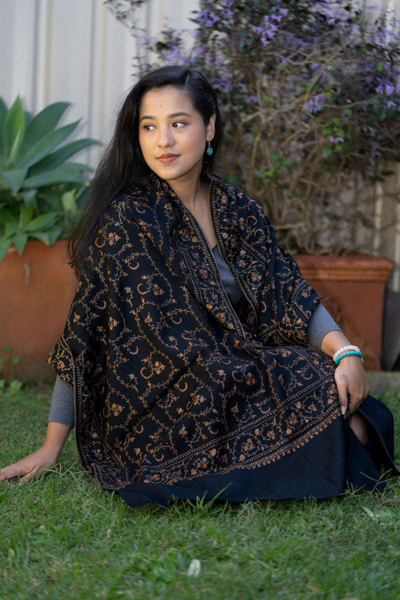 Embroidery Pashmina Shawl - Handwoven shawl for everyday wear.