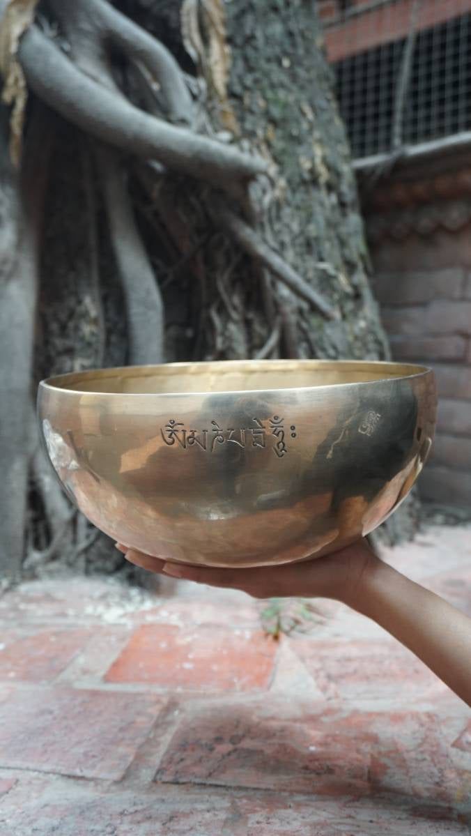 Shakyamuni Buddha Singing Bowl - Sound Healing Bowl