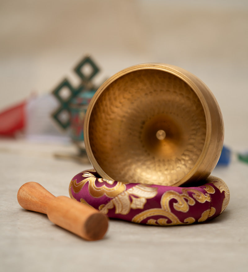 Lingam Singing Bowl