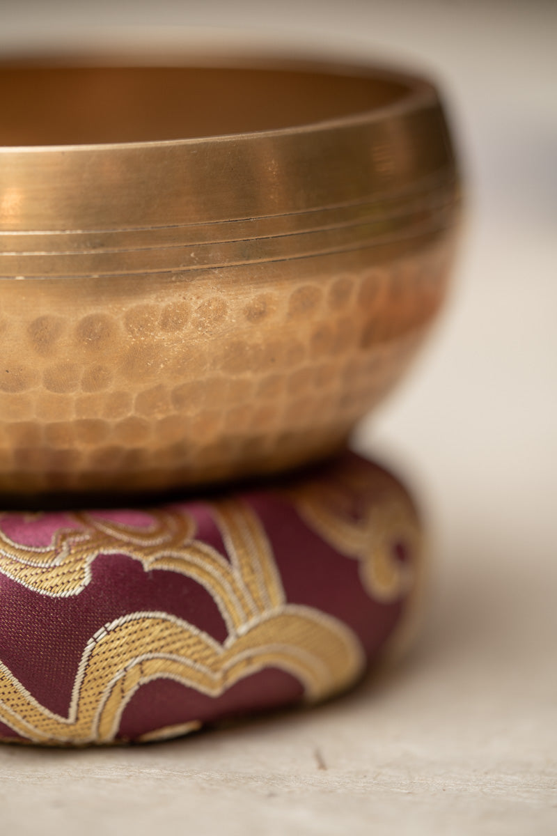 Hand Hammered dotted singing bowl best for gifts