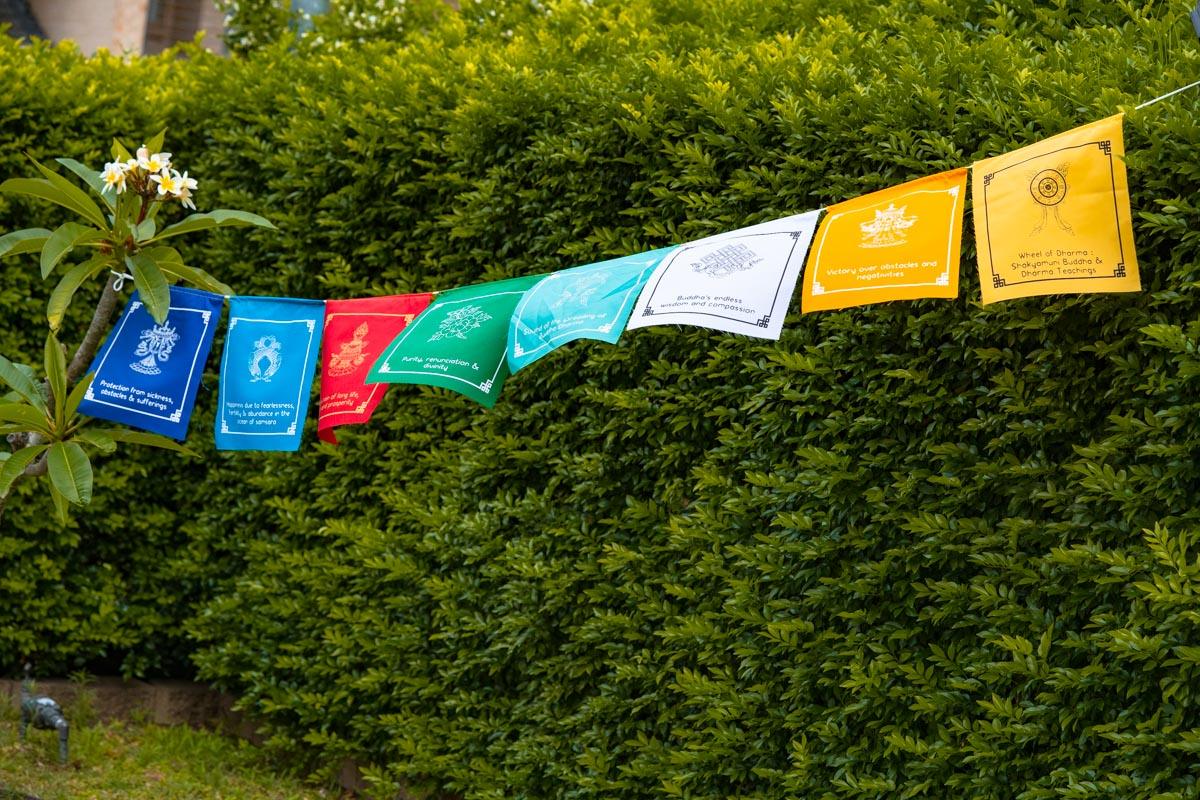 8 Auspicious Symbol Flag for Home and Office