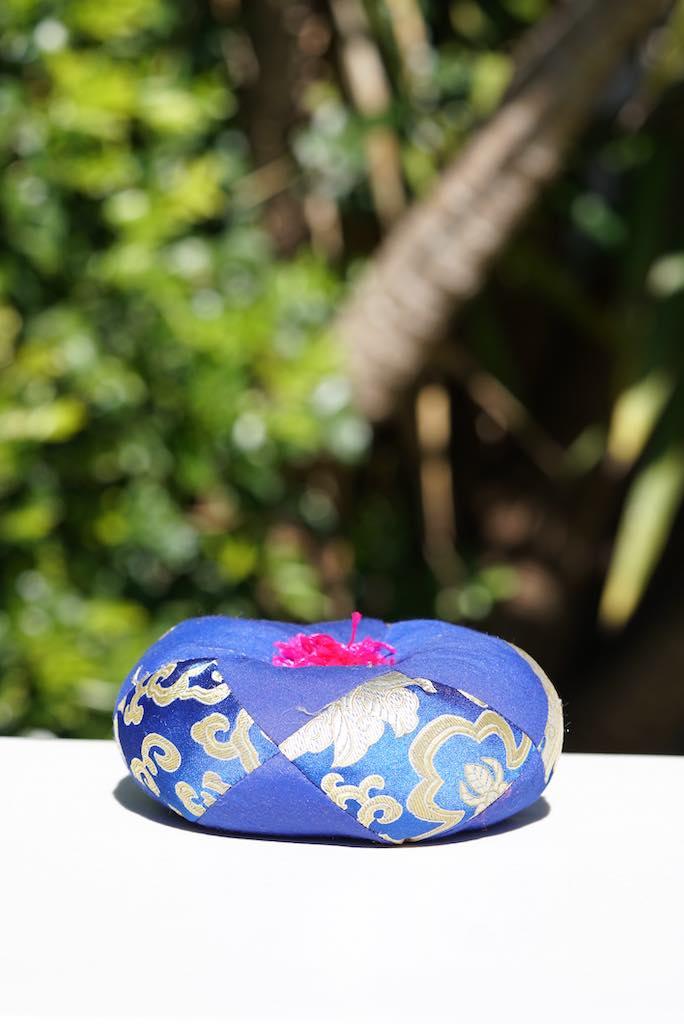 Singing bowl cushion for meditation