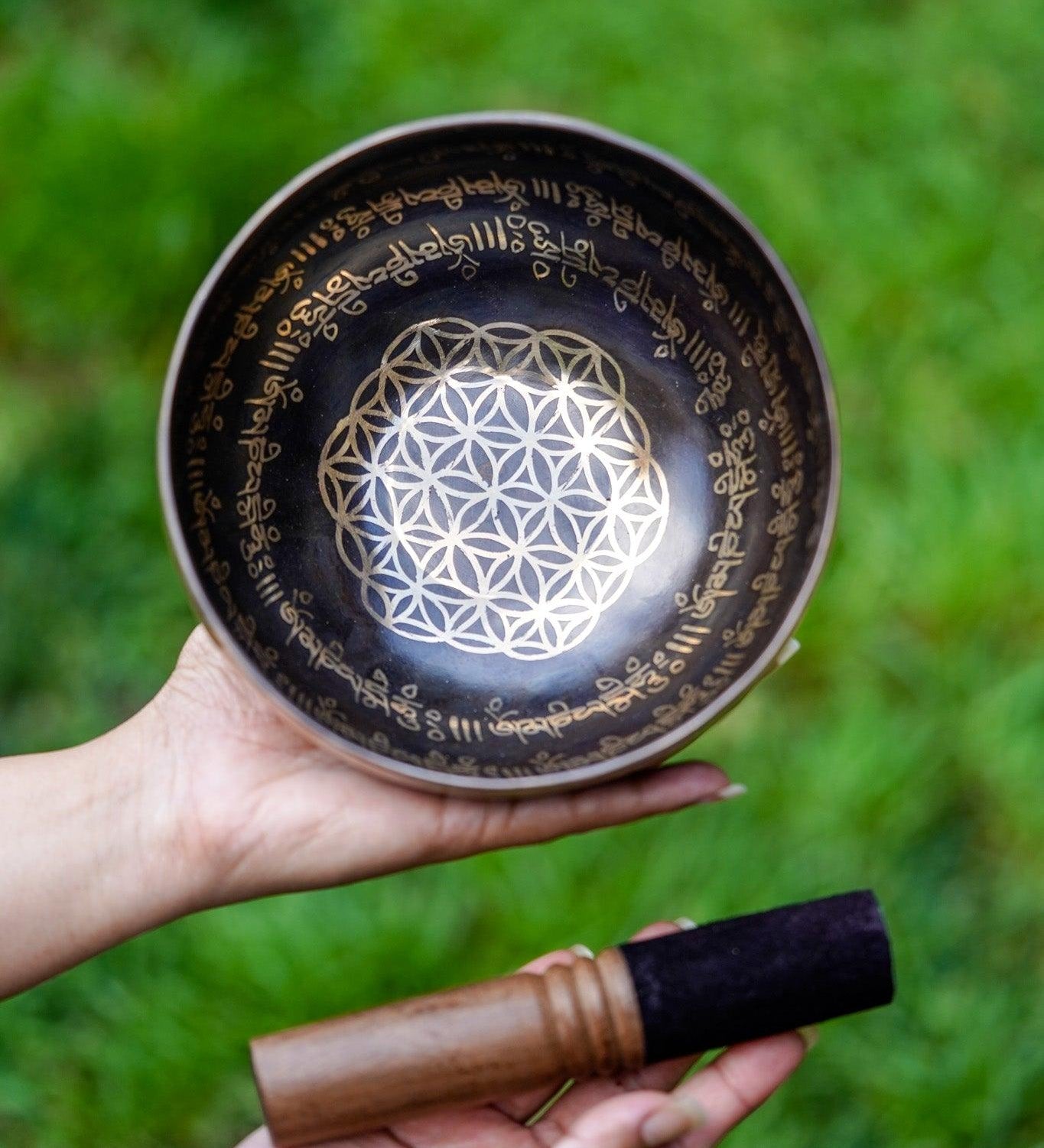 Flower of Life Singing Bowl - HimalayasShop