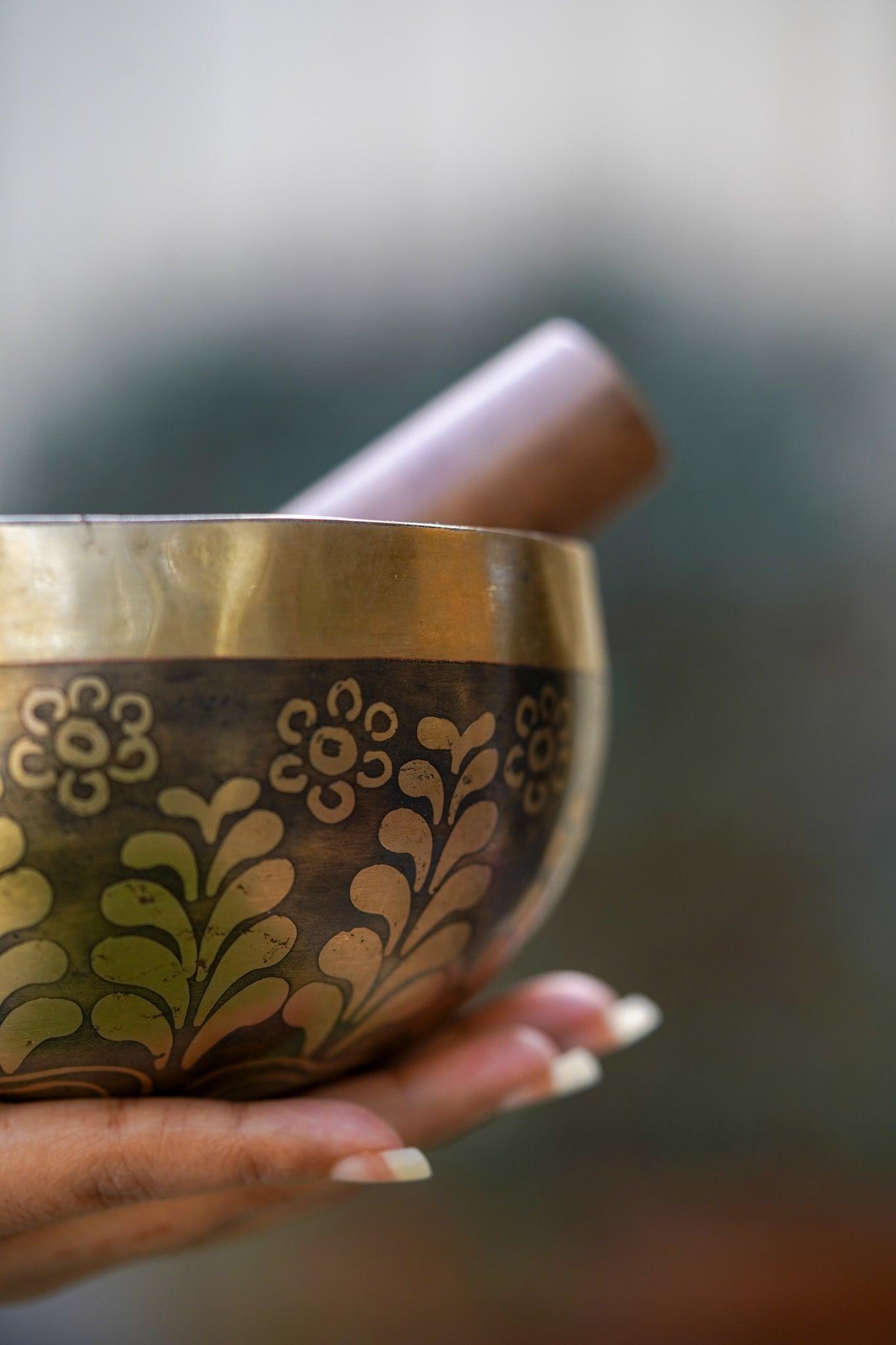 Yin Yang Healing Singing Bowl - HimalayasShop