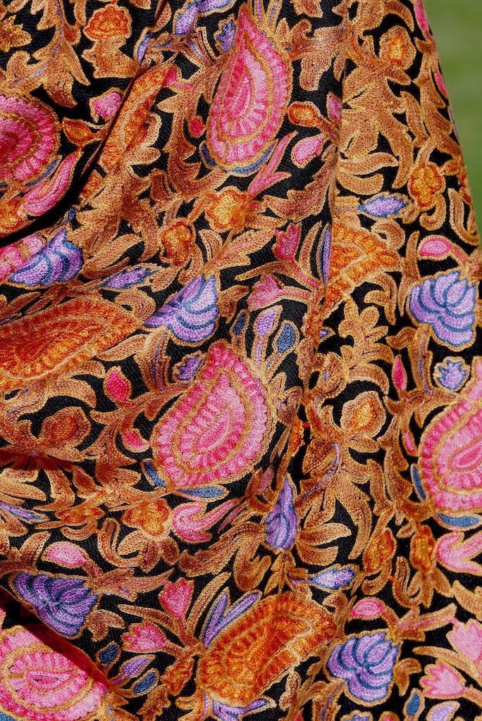 Heavy embroidery vintage paisley design pashmina shawl gives you a classic looks and gets everyone attention!