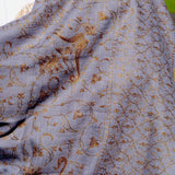 Lavender color pure pashmina shawl from Nepal for women. Pair it up with any attire for the classy look.