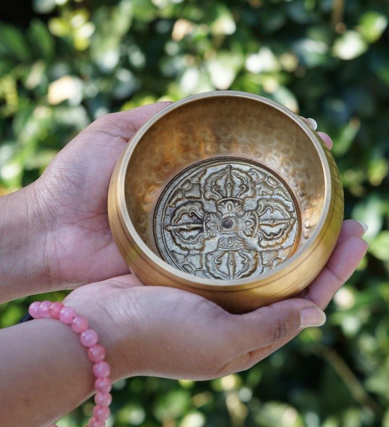 Vajra singing bowl hand hammered tibetan bell