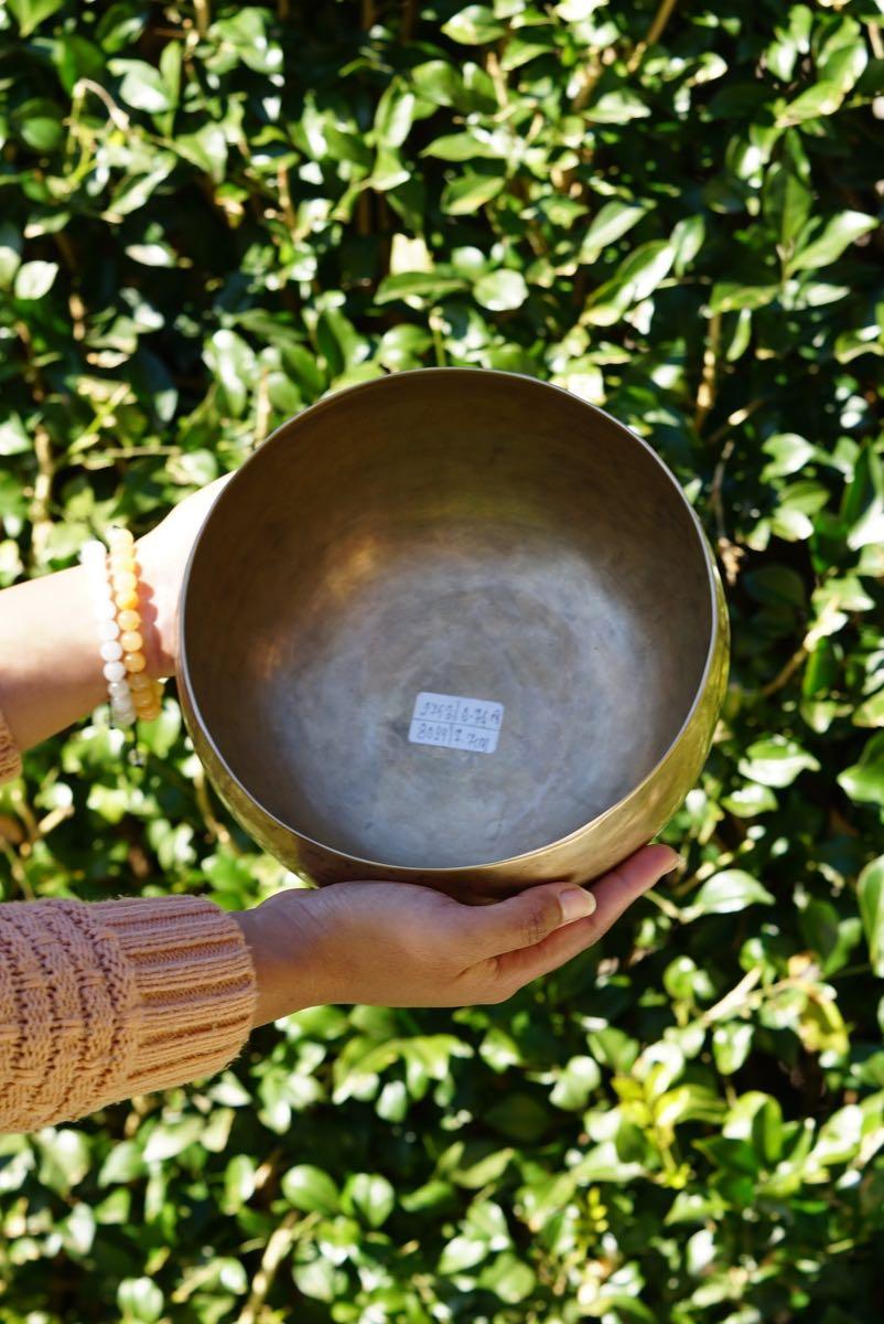 Antique Singing Bowl for sound healing and meditation