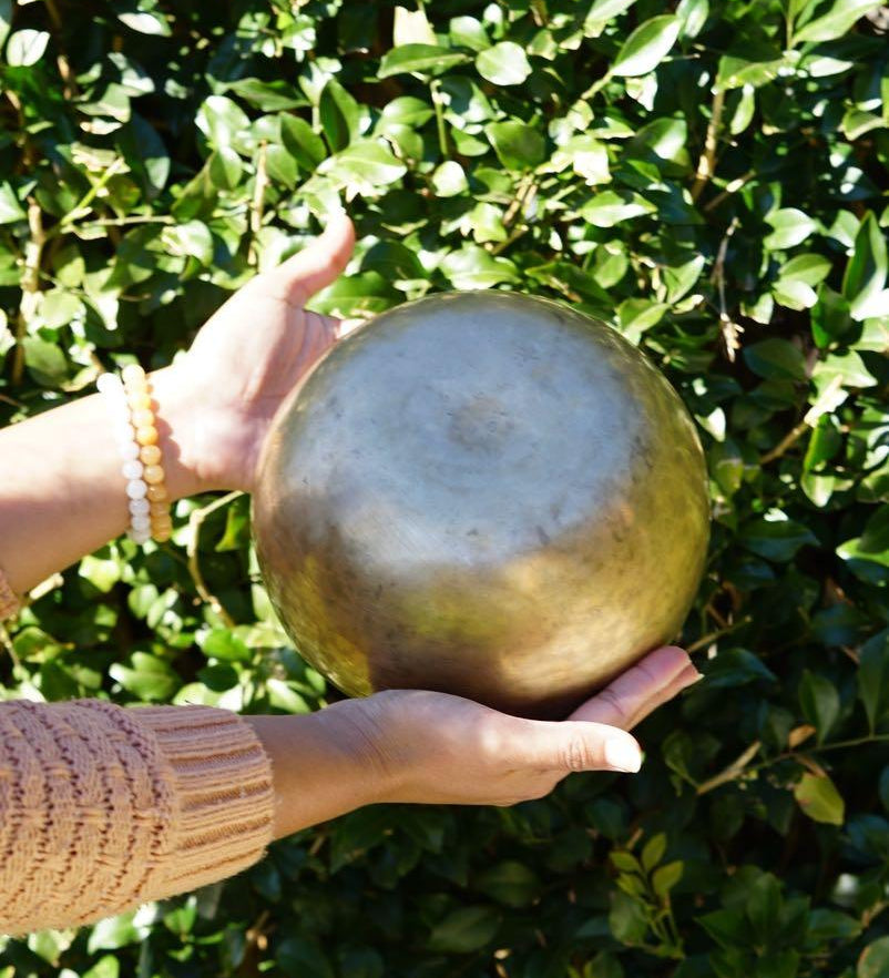 Antique Singing Bowl for sound healing and meditation