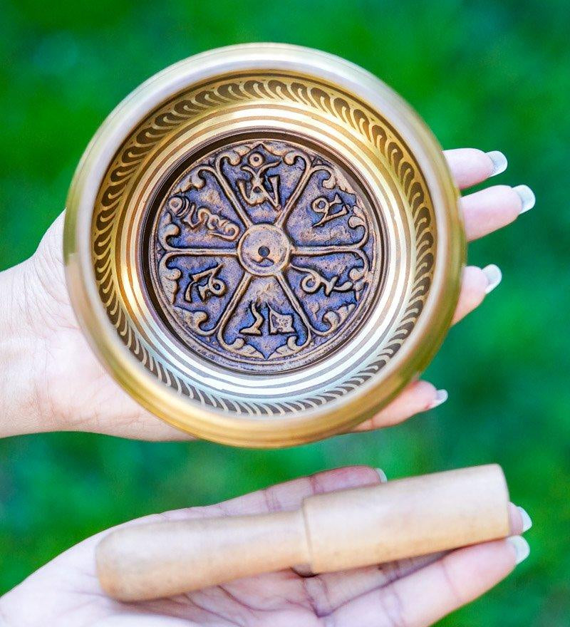 Om Mani Padme Hum Healing Singing Bowl - Himalayas Shop
