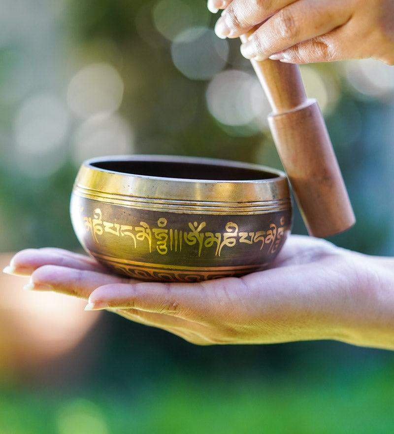 OM Mani Padme Hum Singing bowl - HimalayasShop
