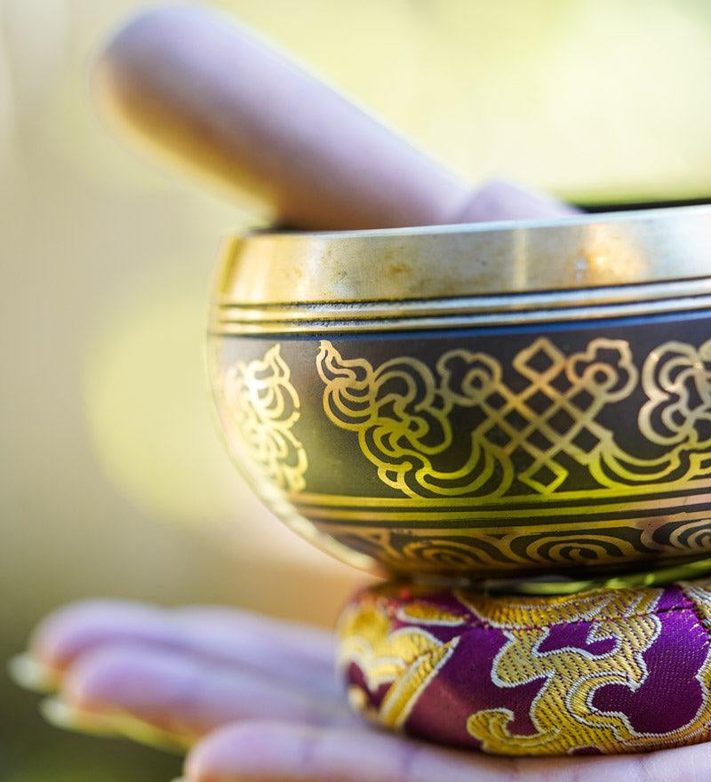 OM Mantra Singing Bowl - Himalayas Shop