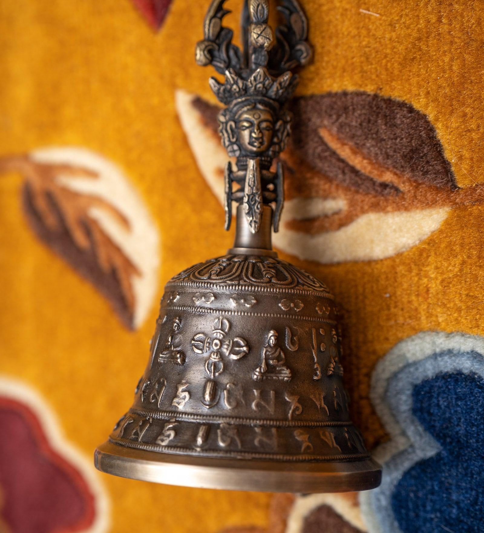 Tibetan Vajra and bell - Handmade Tibetan Vajra and bell - HimalayasShop