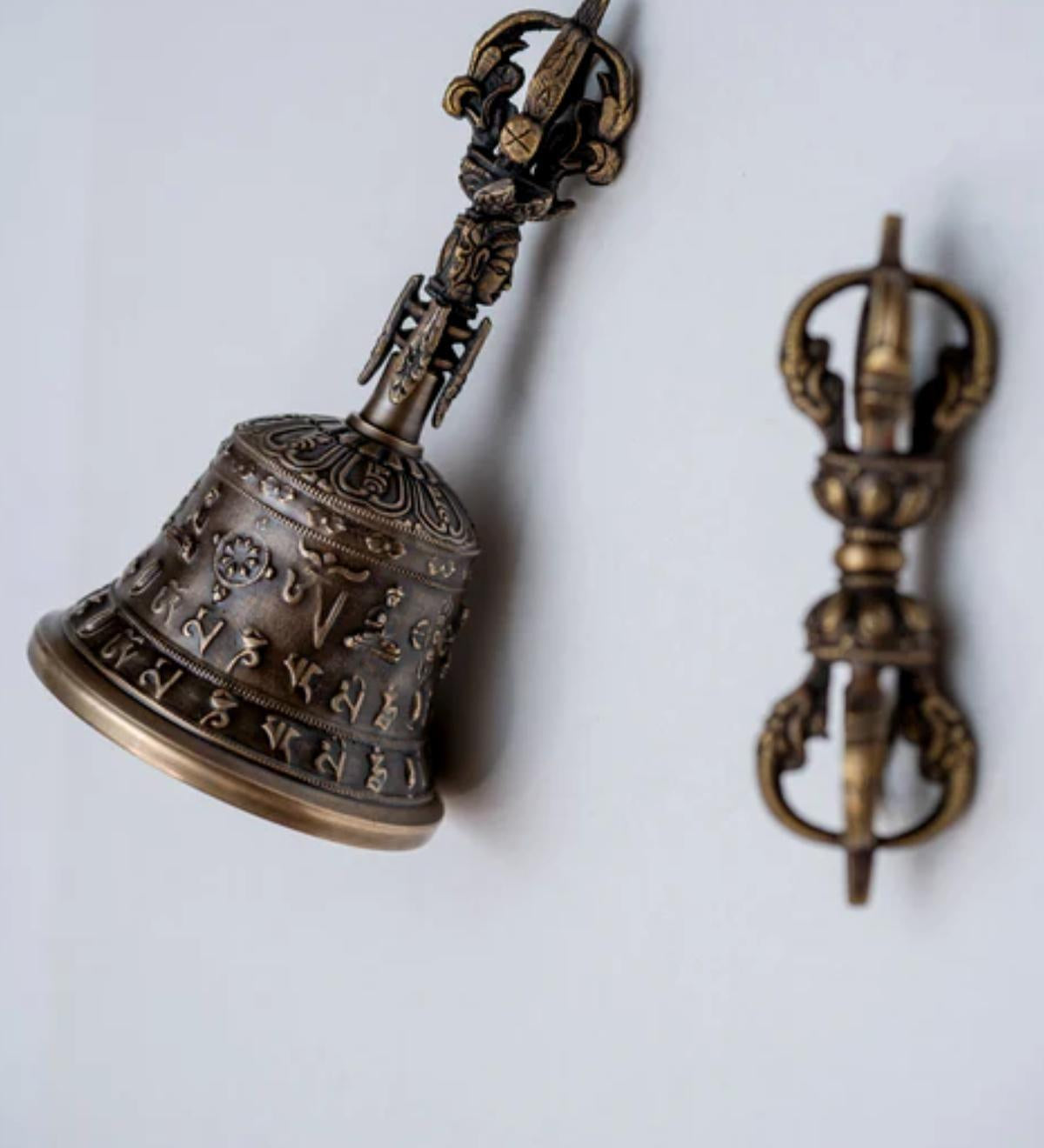Tibetan Vajra and bell - Handmade Tibetan Vajra and bell - HimalayasShop