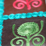 Unique style women purse with hand embroidery, easy to carry and stylist design