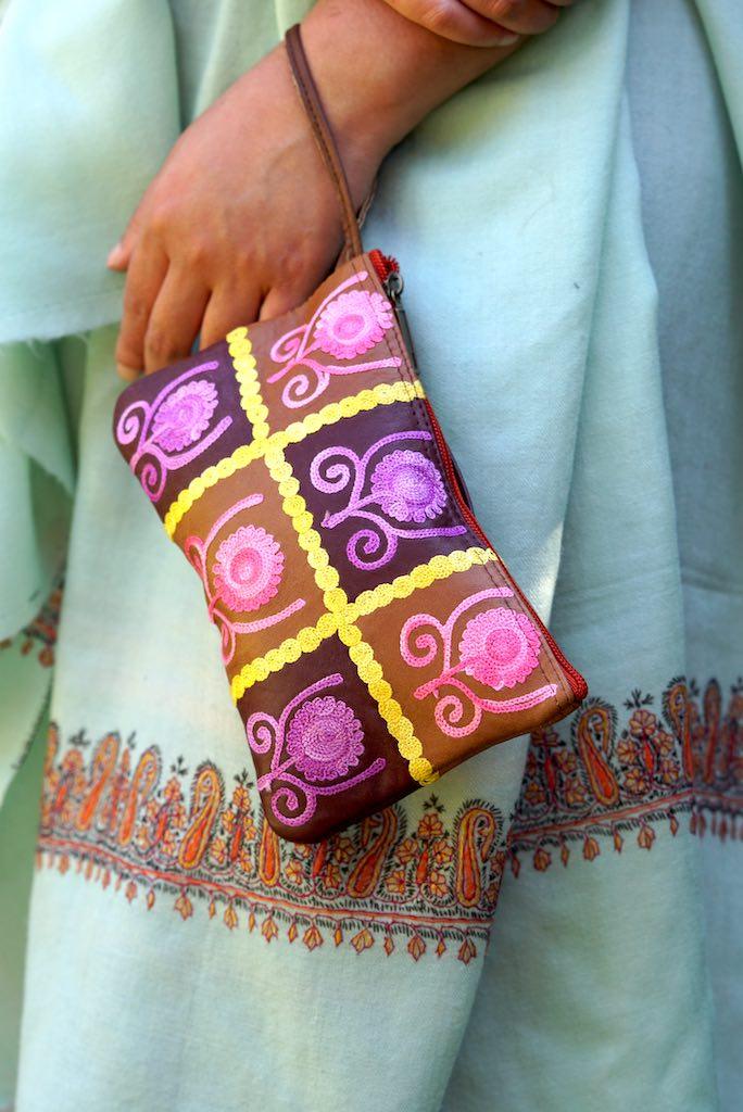 Unique style women purse with hand embroidery, easy to carry and stylist design