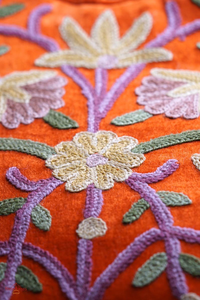 Unique style tote bag with hand embroidery, easy to carry and stylist design