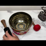 Om Mantra Singing Bowl - Himalayas Shop