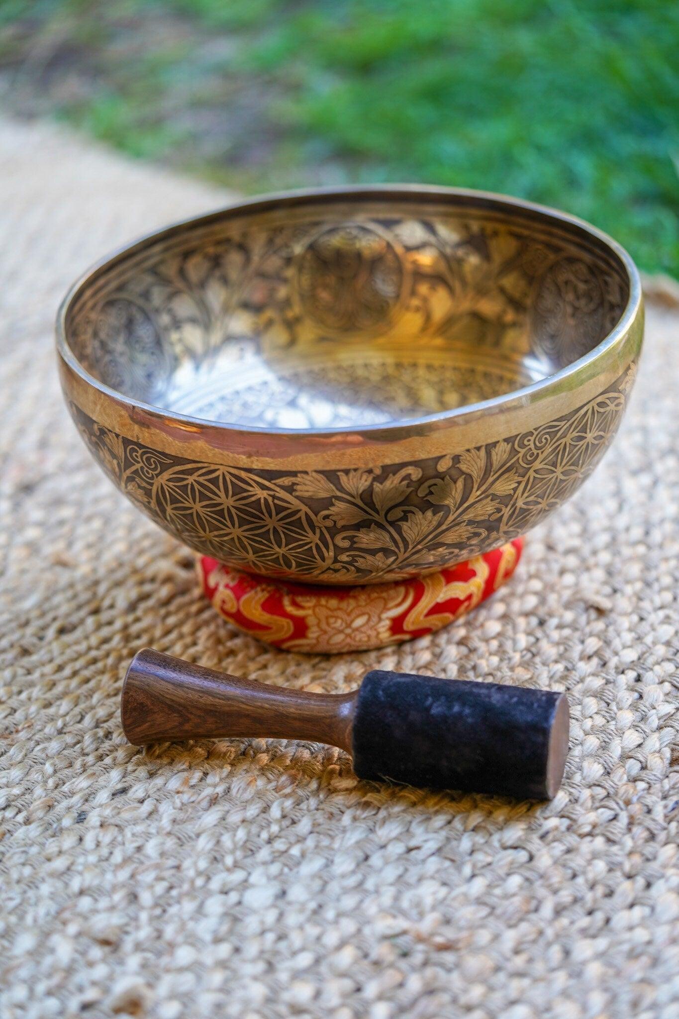 White tara Singing Bowl