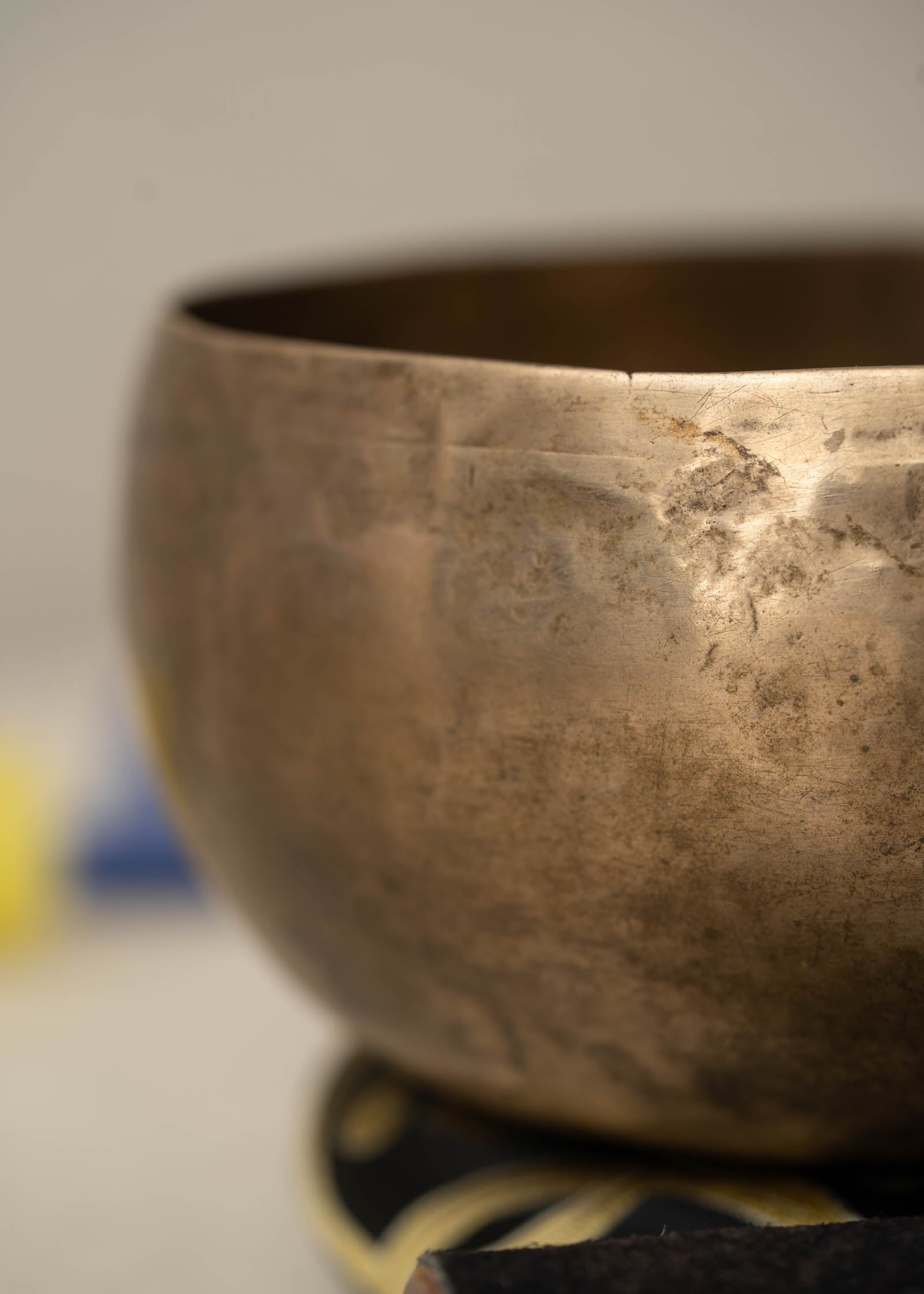 Handmade Kopre Bowl with C3 Root Chakra fundamental note and F4 Heart Chakra overtone for meditation, sound healing, and yoga