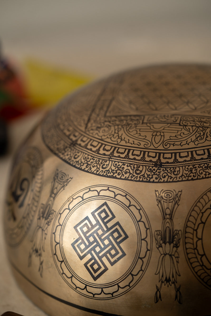 Green Tara Bowl - Meditation Bowl