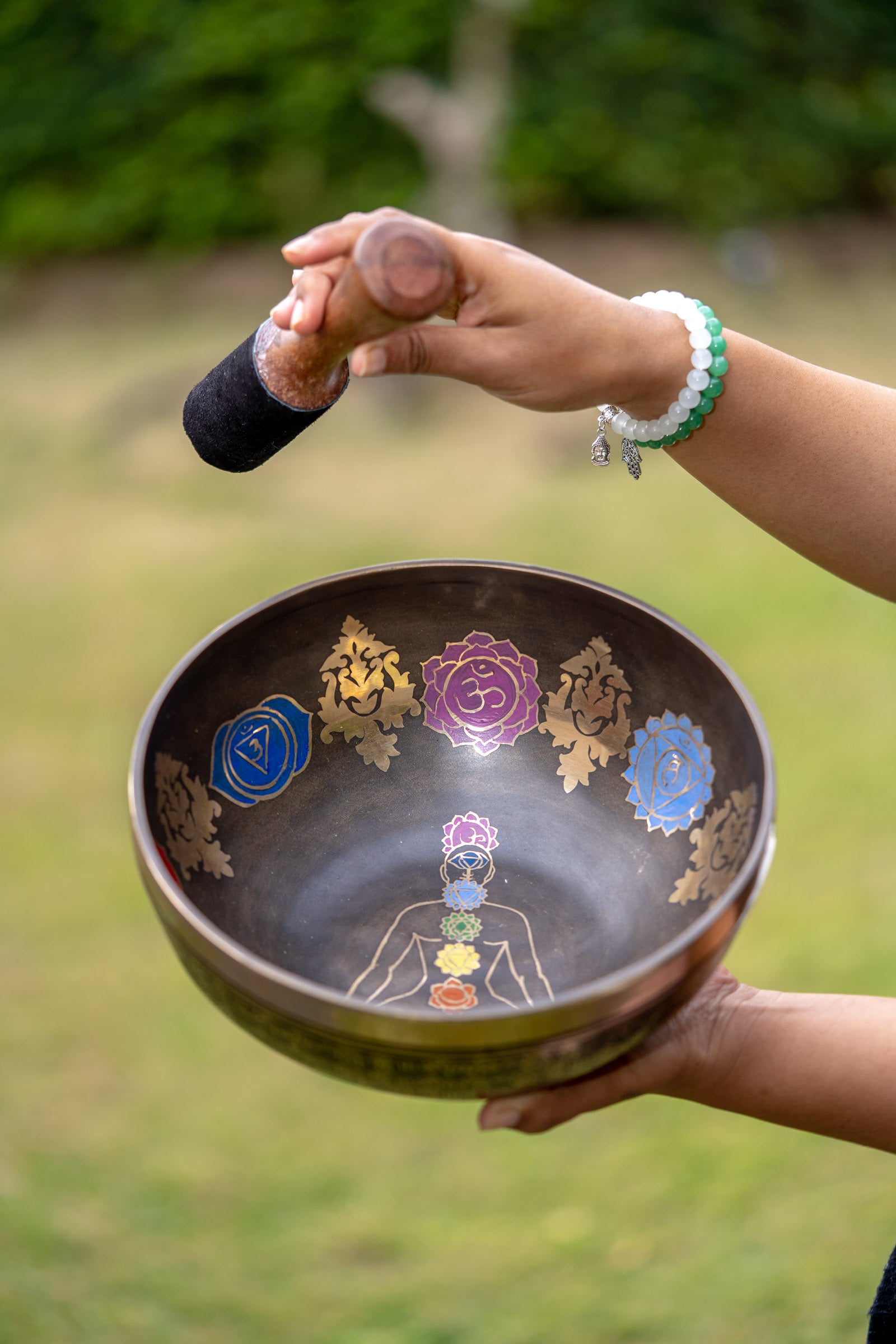 7 Chakra Singing Bowl for sound therapy.