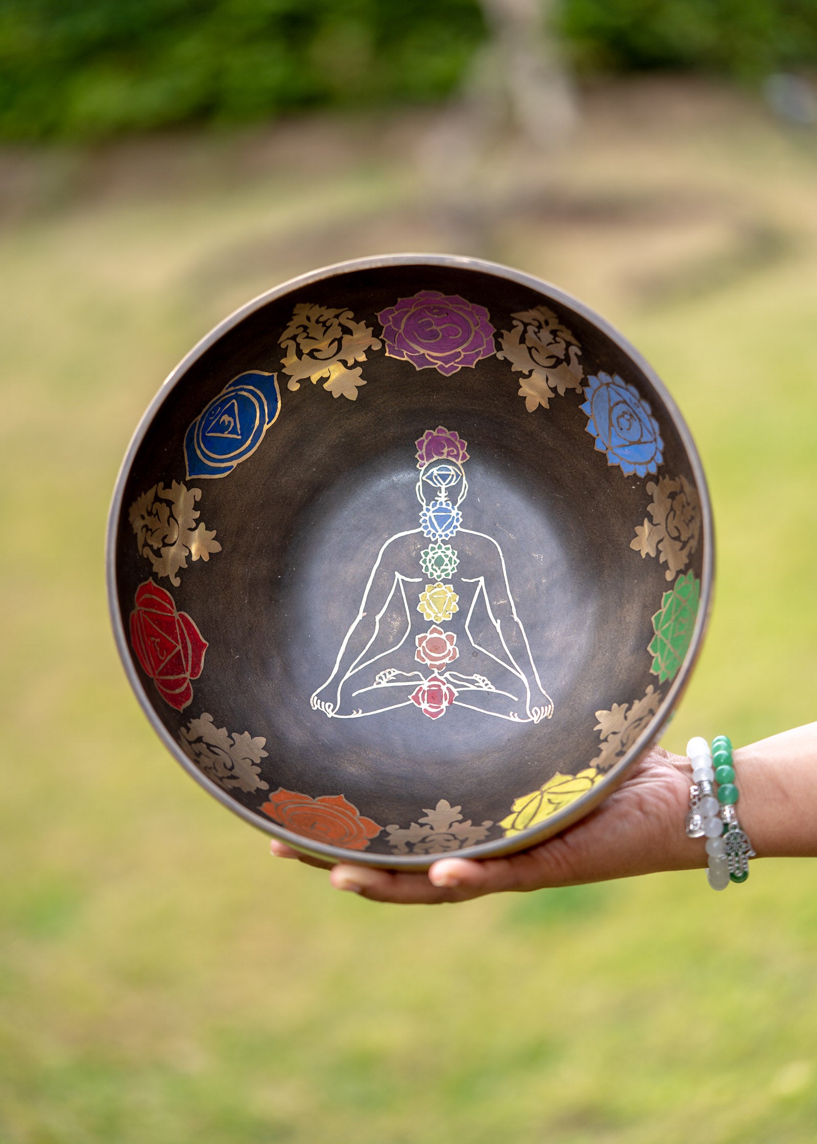 7 Chakra Singing Bowl for sound therapy.