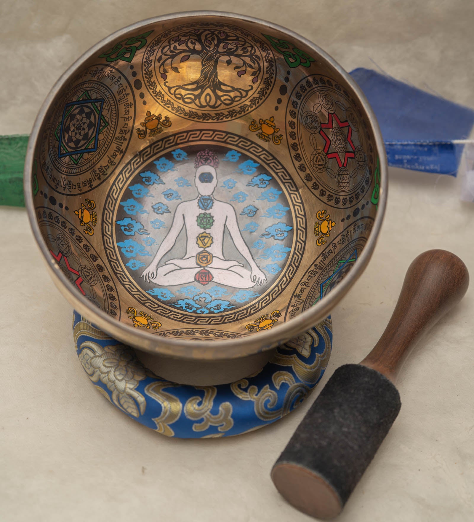  7 Chakra Singing Bowl to align your body's energy centers. Authentic Tibetan Singing Bowl from Nepal
