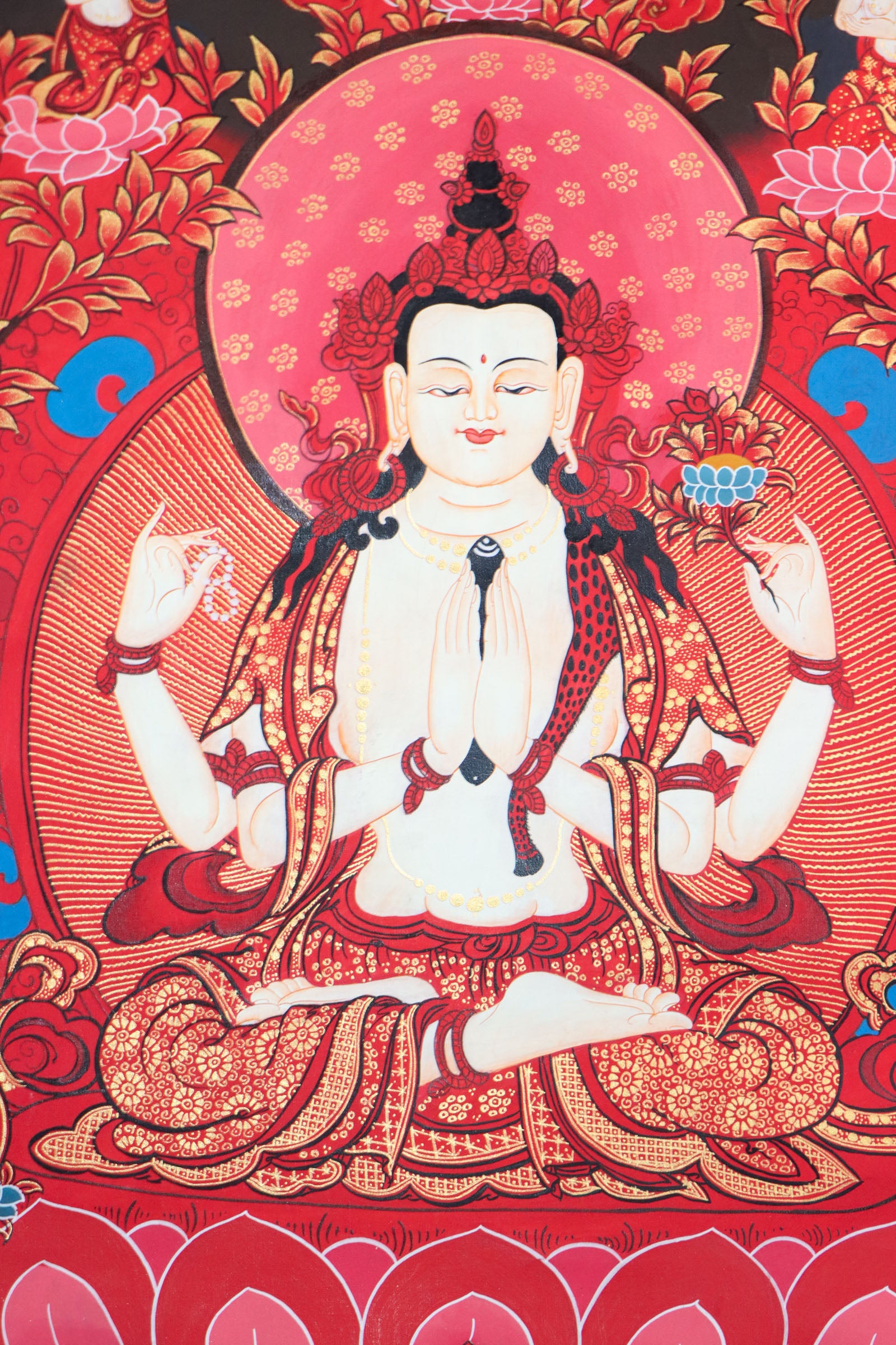 Chengreshi Thangka is a great tool for meditation and a devotional tool.