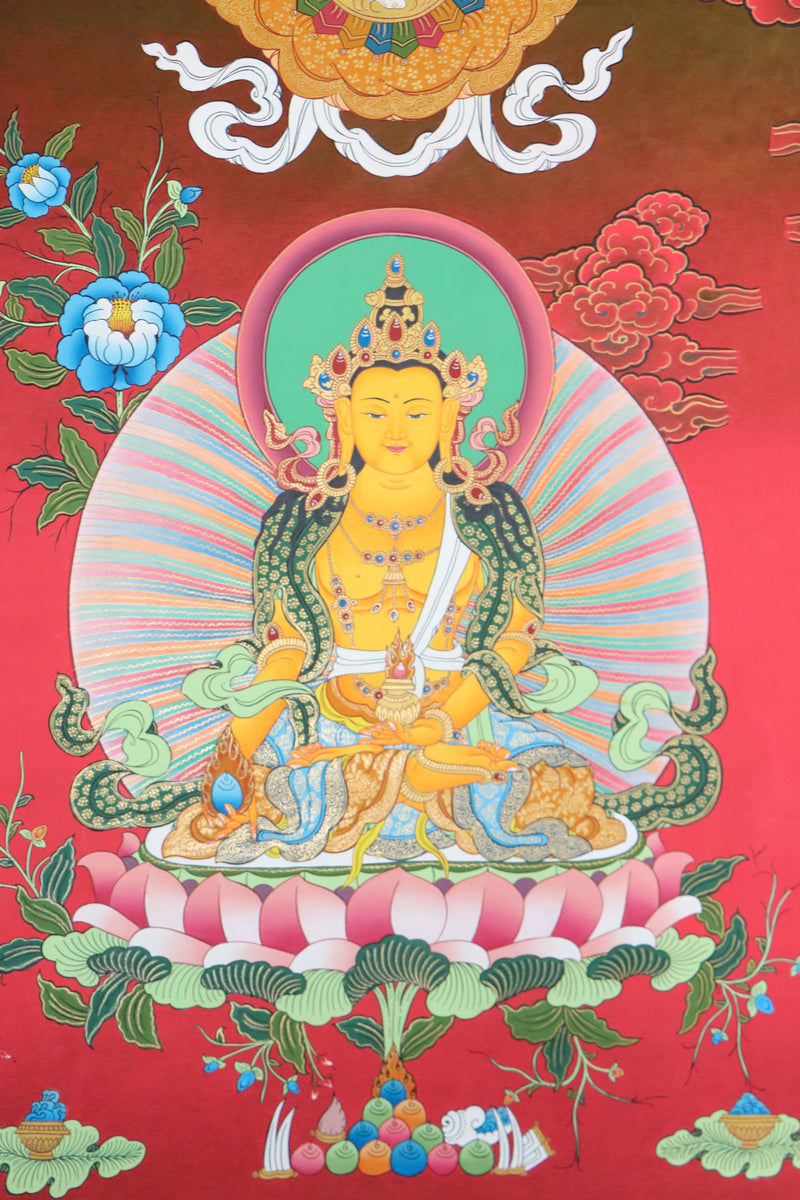 Crown Buddha Thangka is a strong visual aid for meditation and contemplation, enabling people to expand their knowledge of the Buddha's teachings.