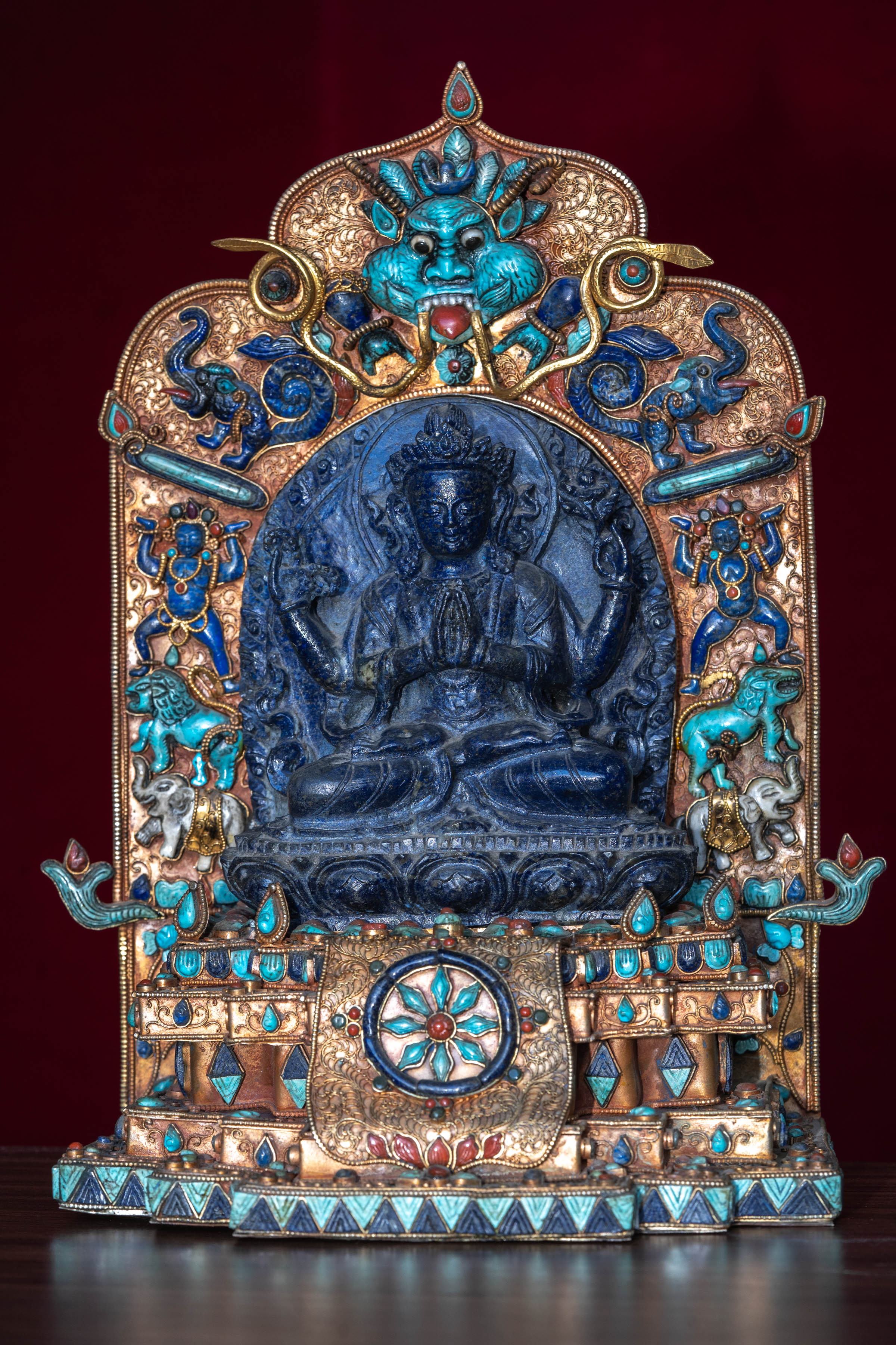 Chengresi Statue on Lapis Stone.