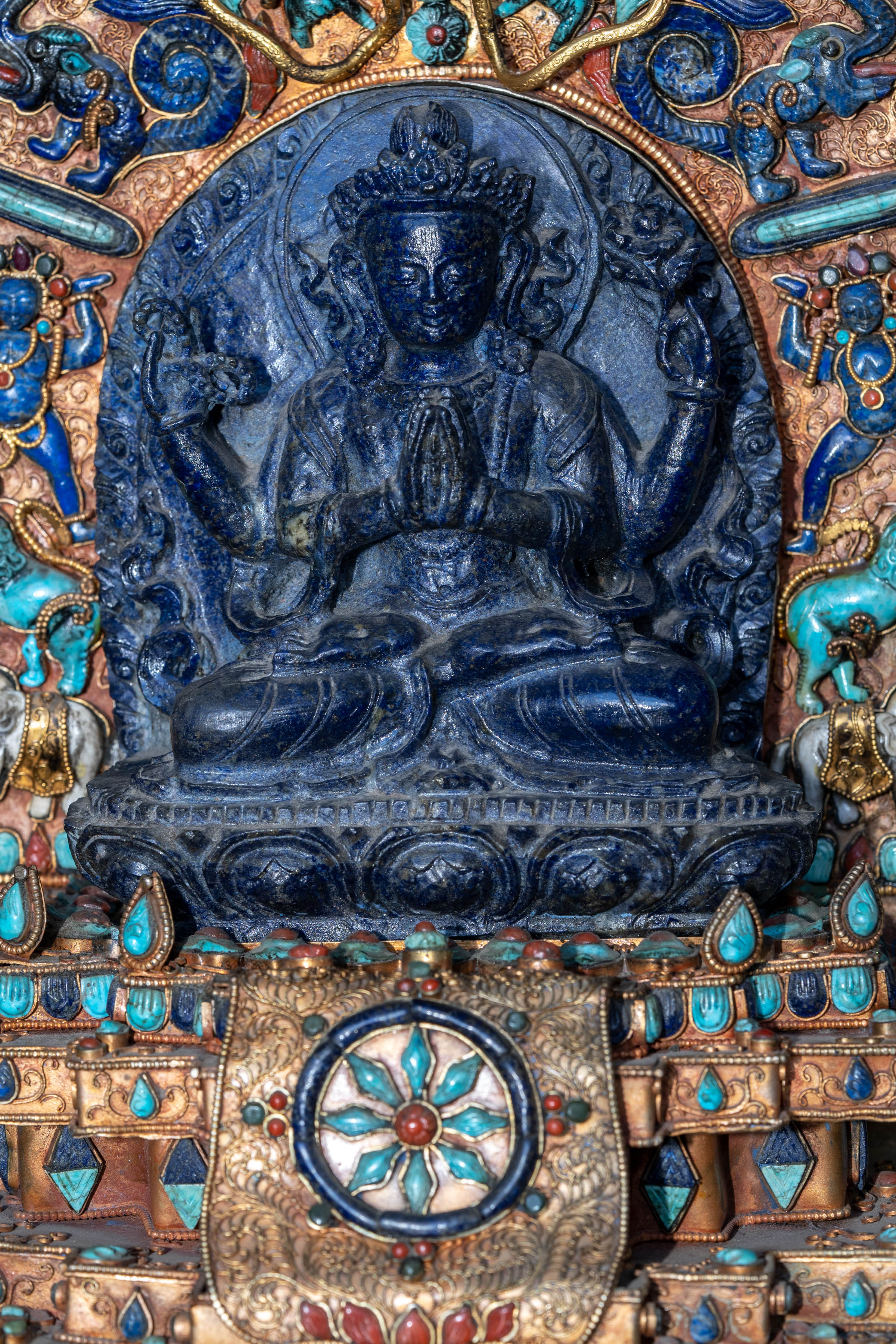 Chengresi Statue on Lapis Stone.