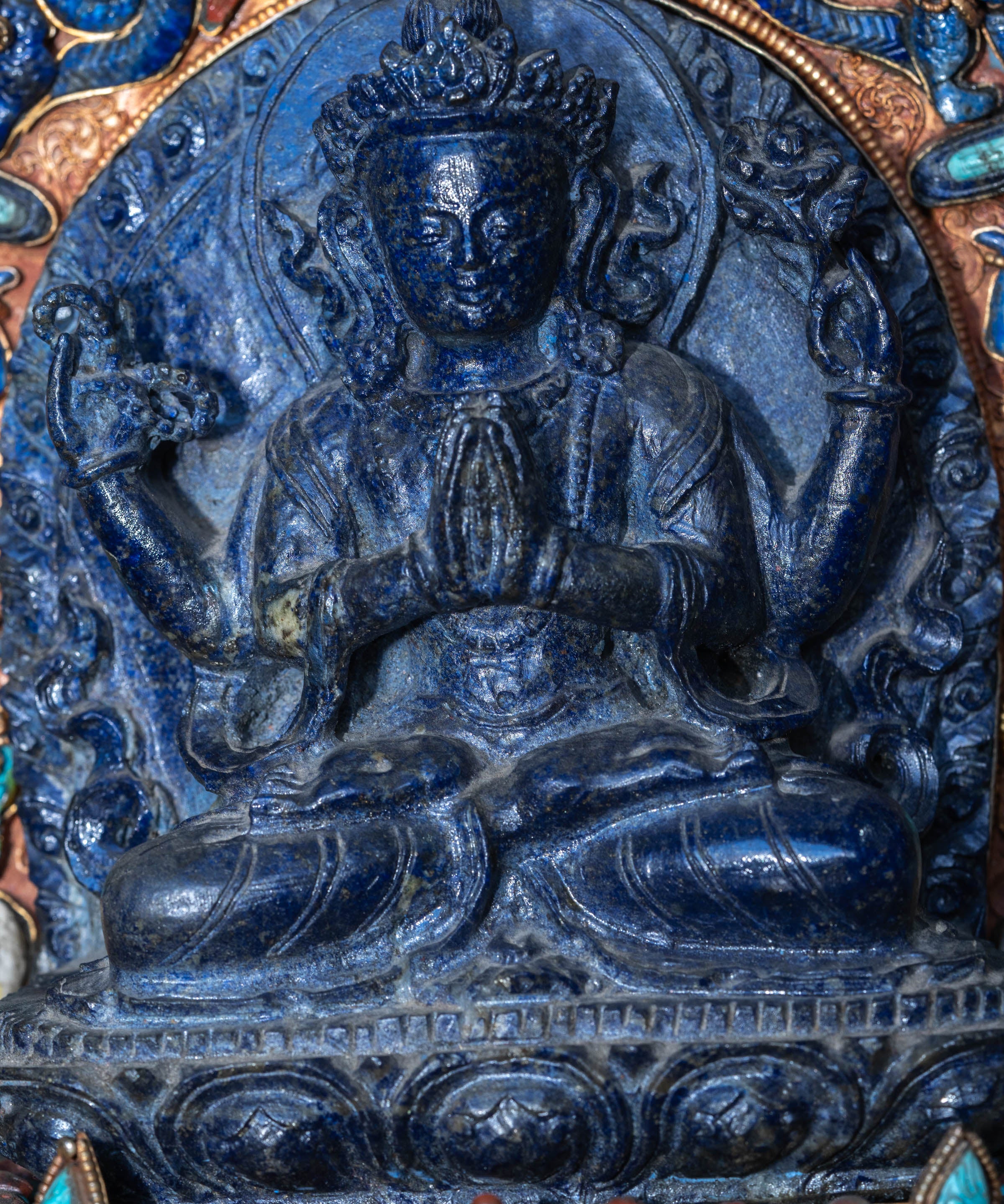 Chengresi Statue on Lapis Stone.