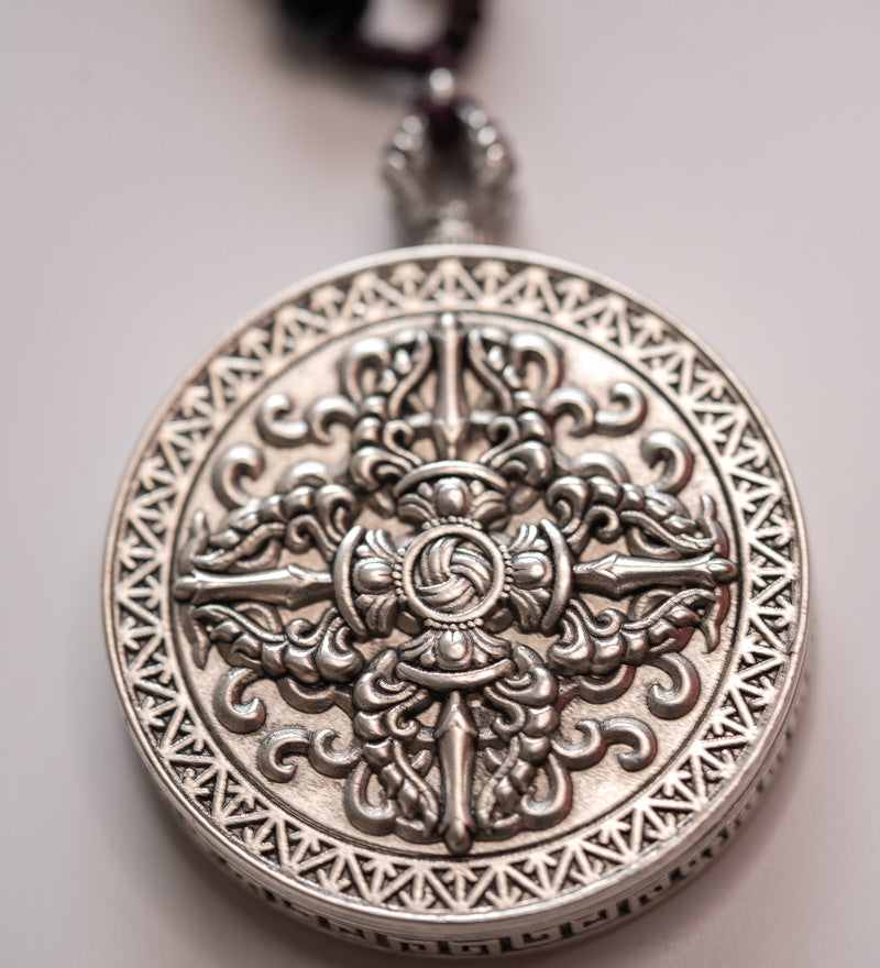 Ghau Thangka Locket - Om Symbol