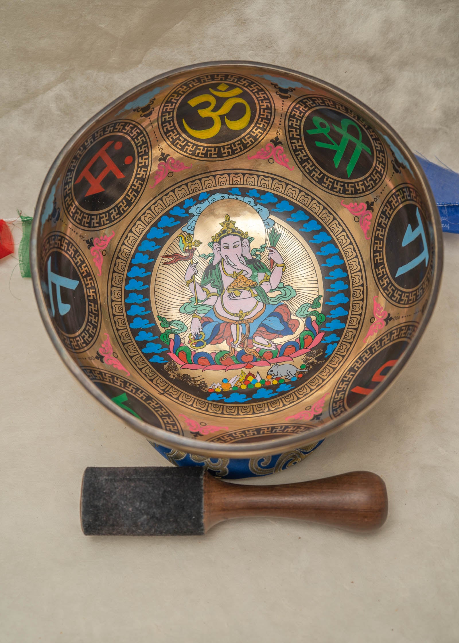 Hindu Ganesh Singing Bowl with Mantra for Good luck & new beginning