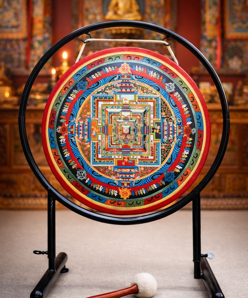 Gong with painting