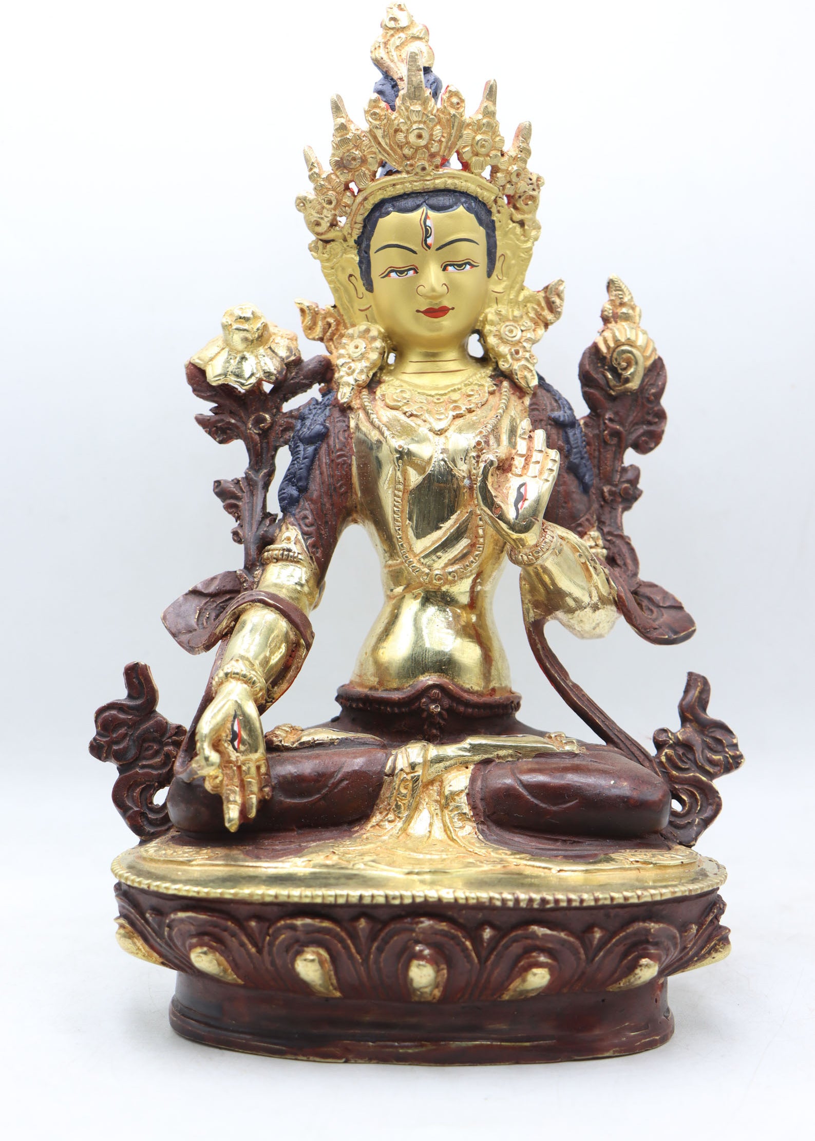 White Tara Statue for devotion and meditation in Buddhist practices.