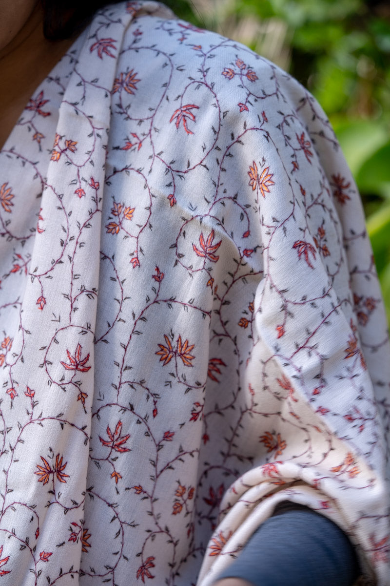 Pashmina shawl for girls made from himalayas