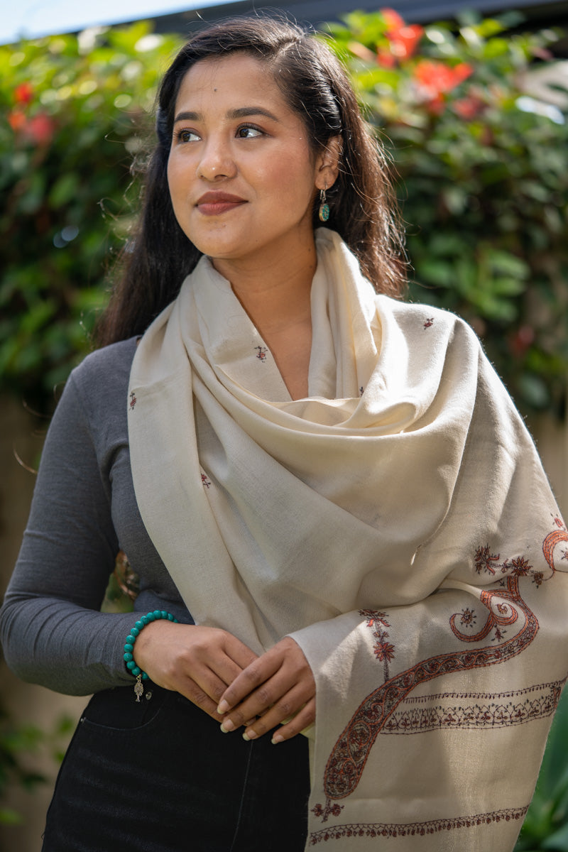 Hand Embroidered Pashmina Shawl - 100 % Cashmere Shawl