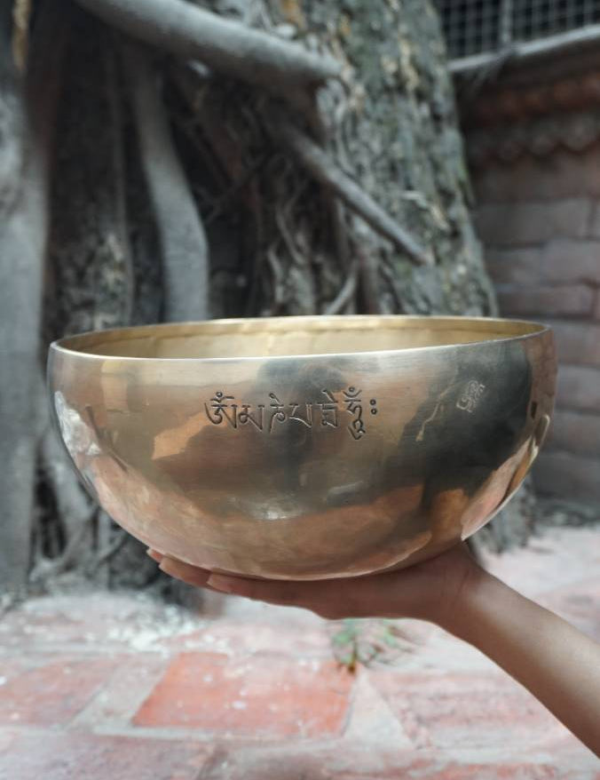 Shakyamuni Buddha Singing Bowl - Sound Healing Bowl