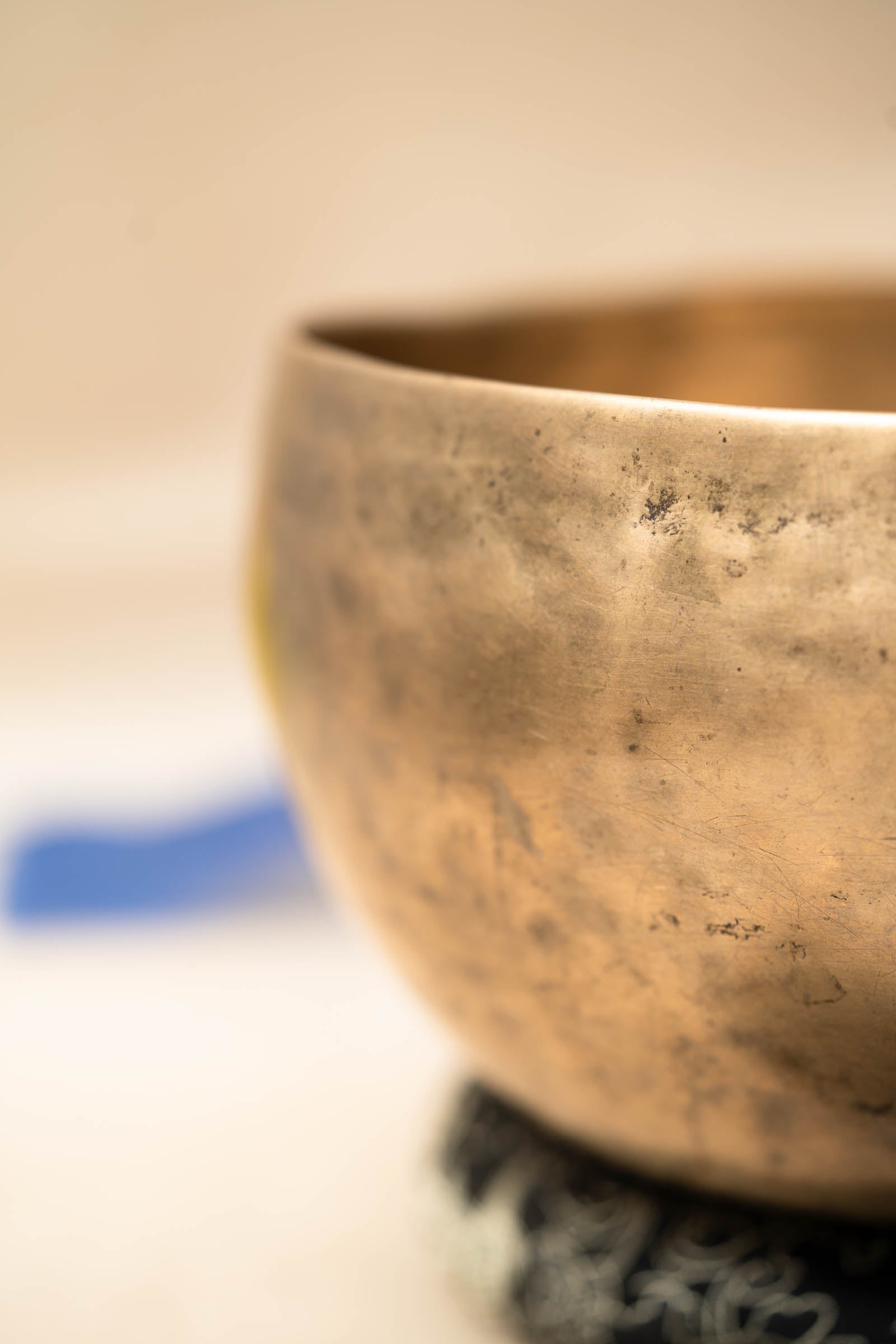 Kopre Singing Bowl (Lower F#3 & Higher C3)