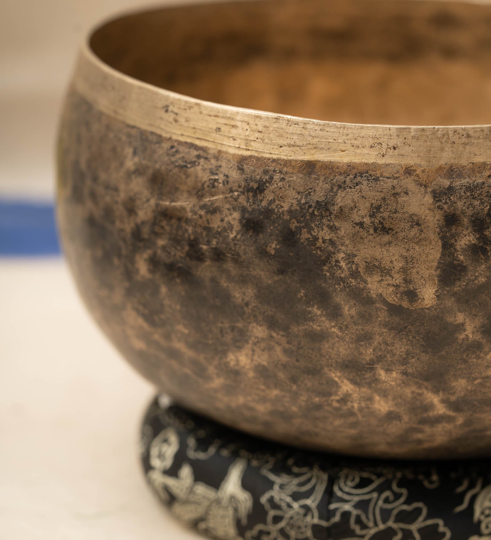 Kopre Singing Bowl - Antique Tibetan Bowl