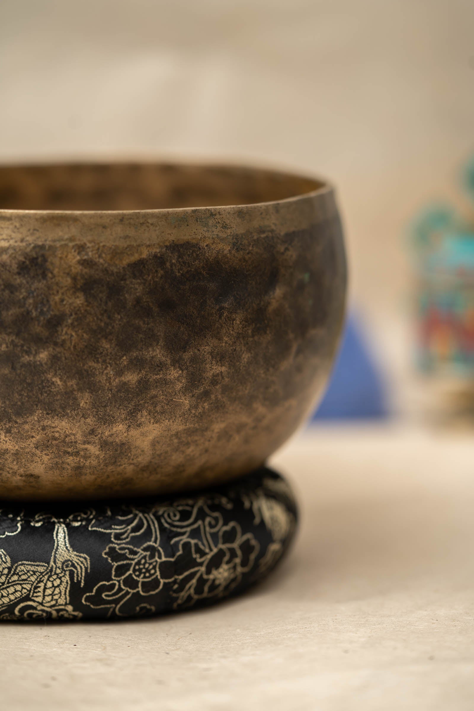 Kopre Singing Bowl (Lower D3 & Higher A4) - Meditation Bowl