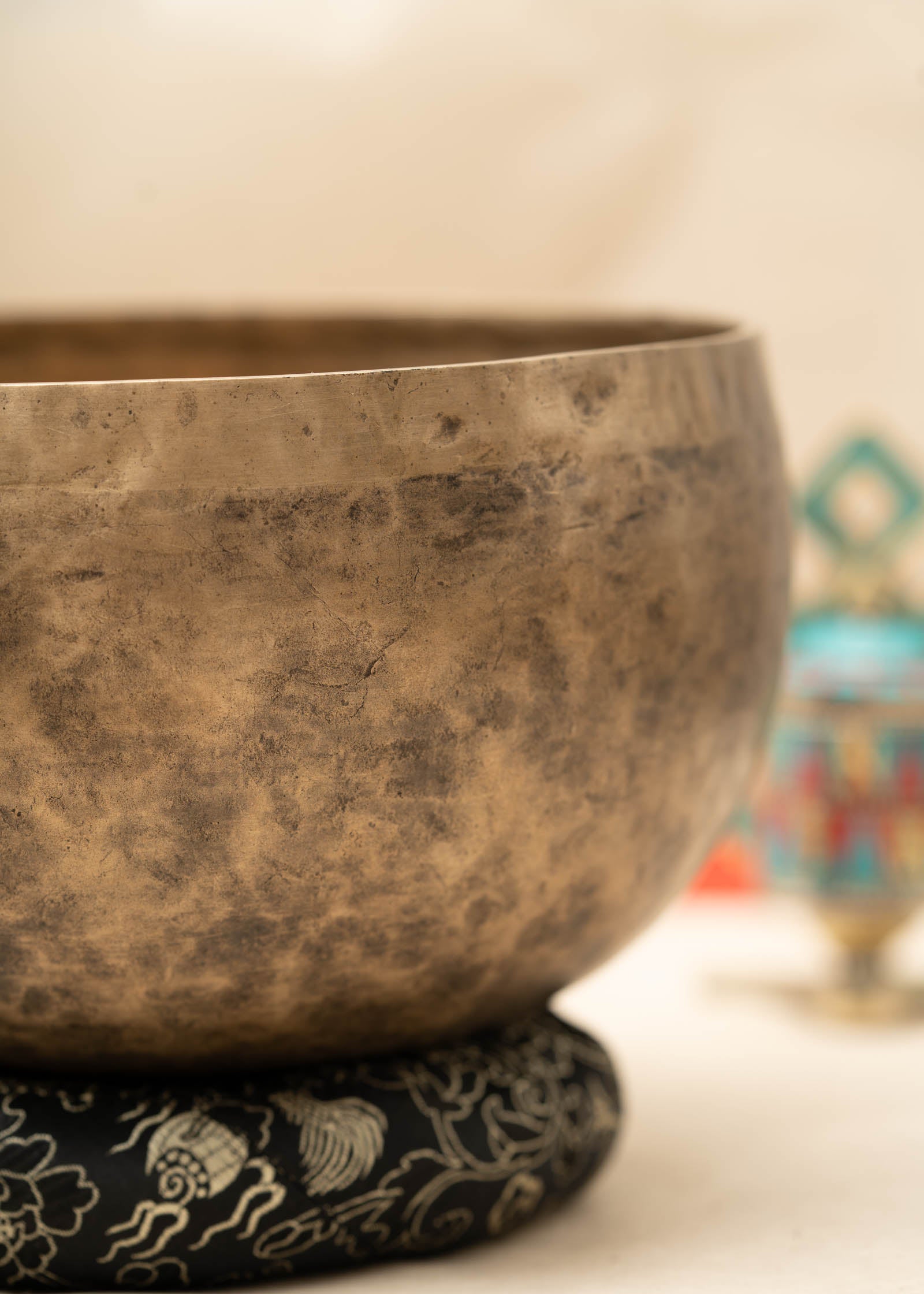 Kopre Singing Bowl (Lower B2 & Higher F4#)