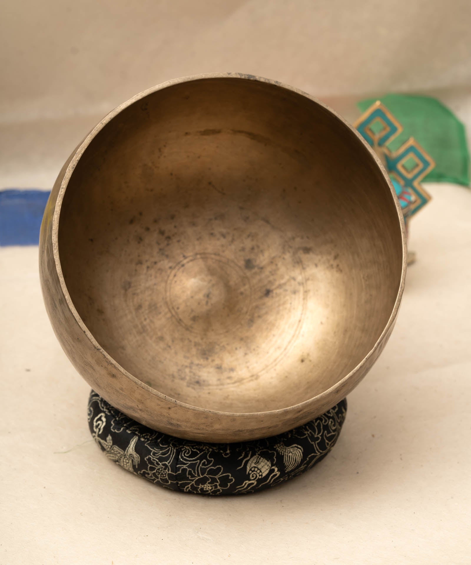 Kopre Singing Bowl (Lower B2 & Higher F4#)