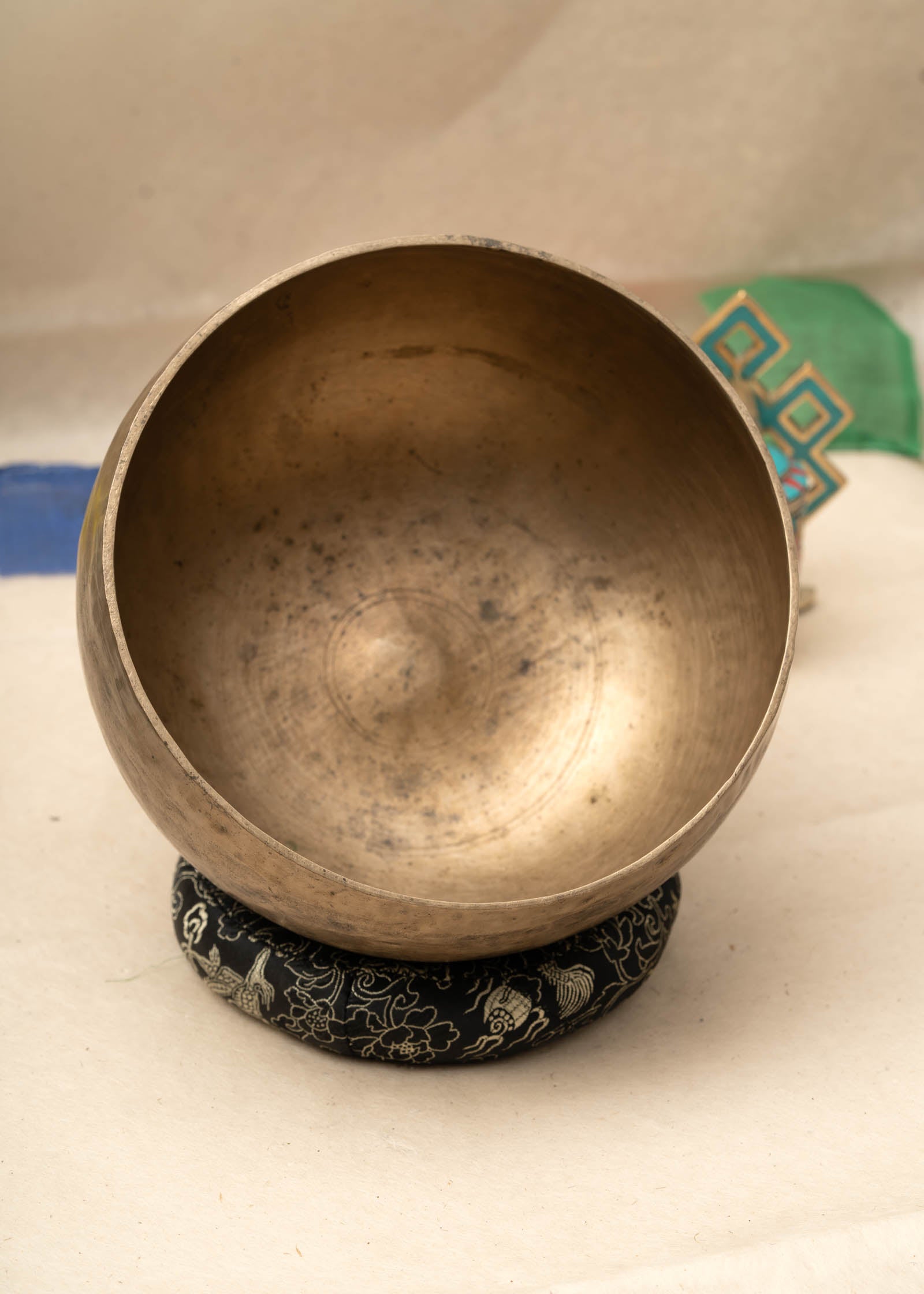 Kopre Singing Bowl (Lower B2 & Higher F4#)