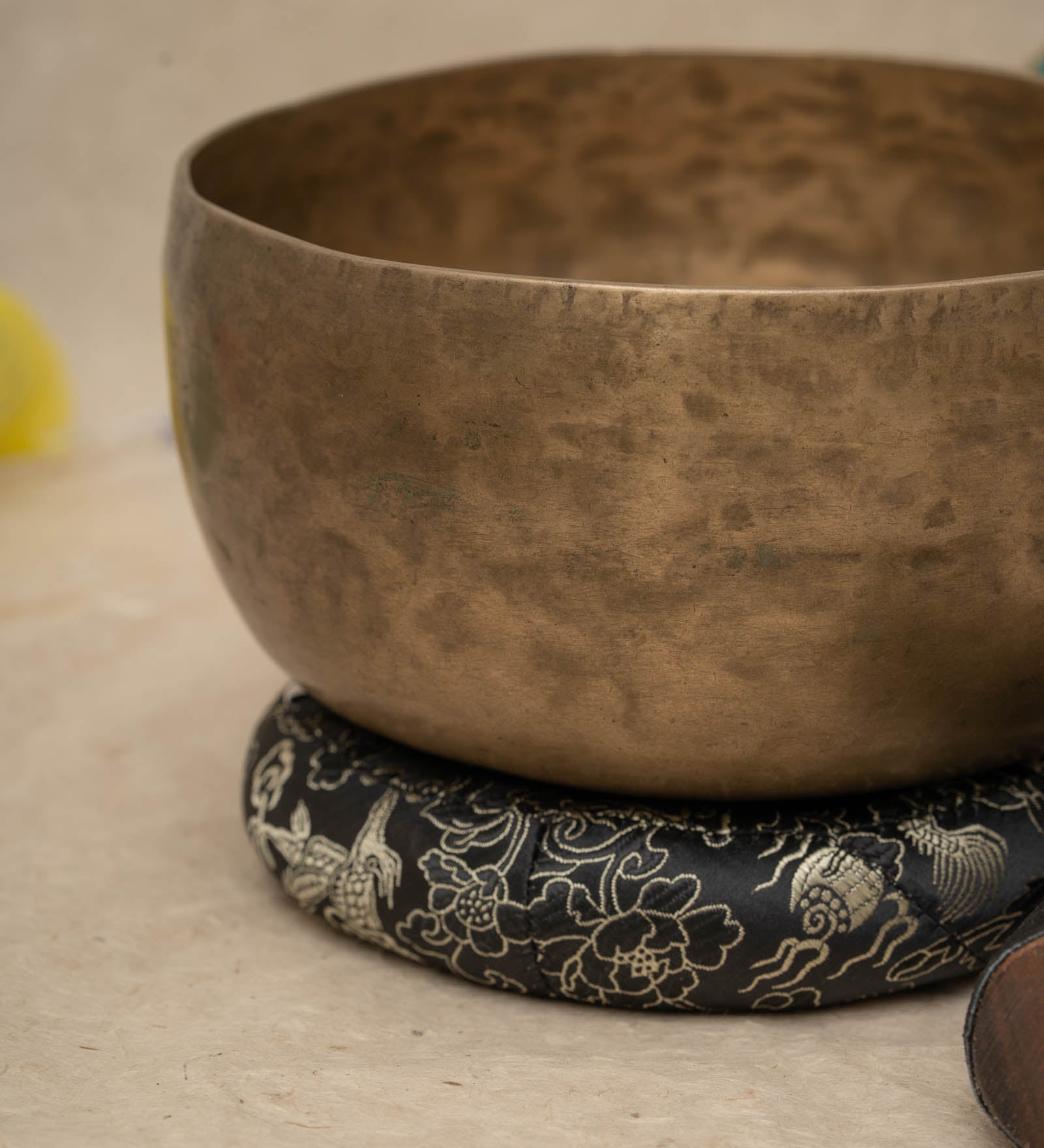 Thadobati Singing Bowl (Lower G3 & Higher C5) - Antique Tibetan Bowl